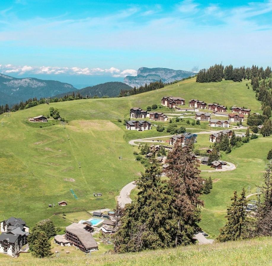 Le Lodge By Lilou Manigod Bagian luar foto