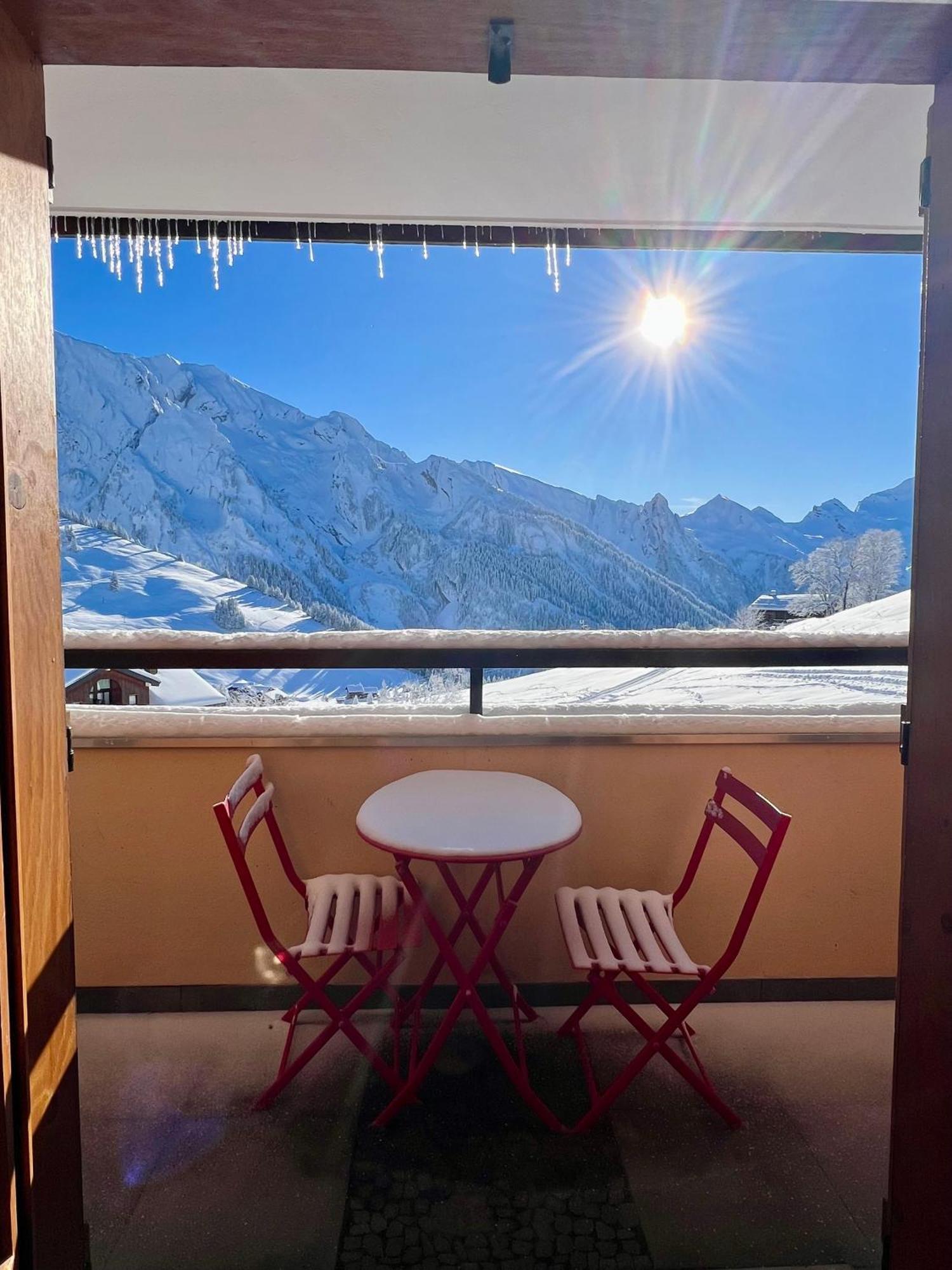 Le Lodge By Lilou Manigod Bagian luar foto
